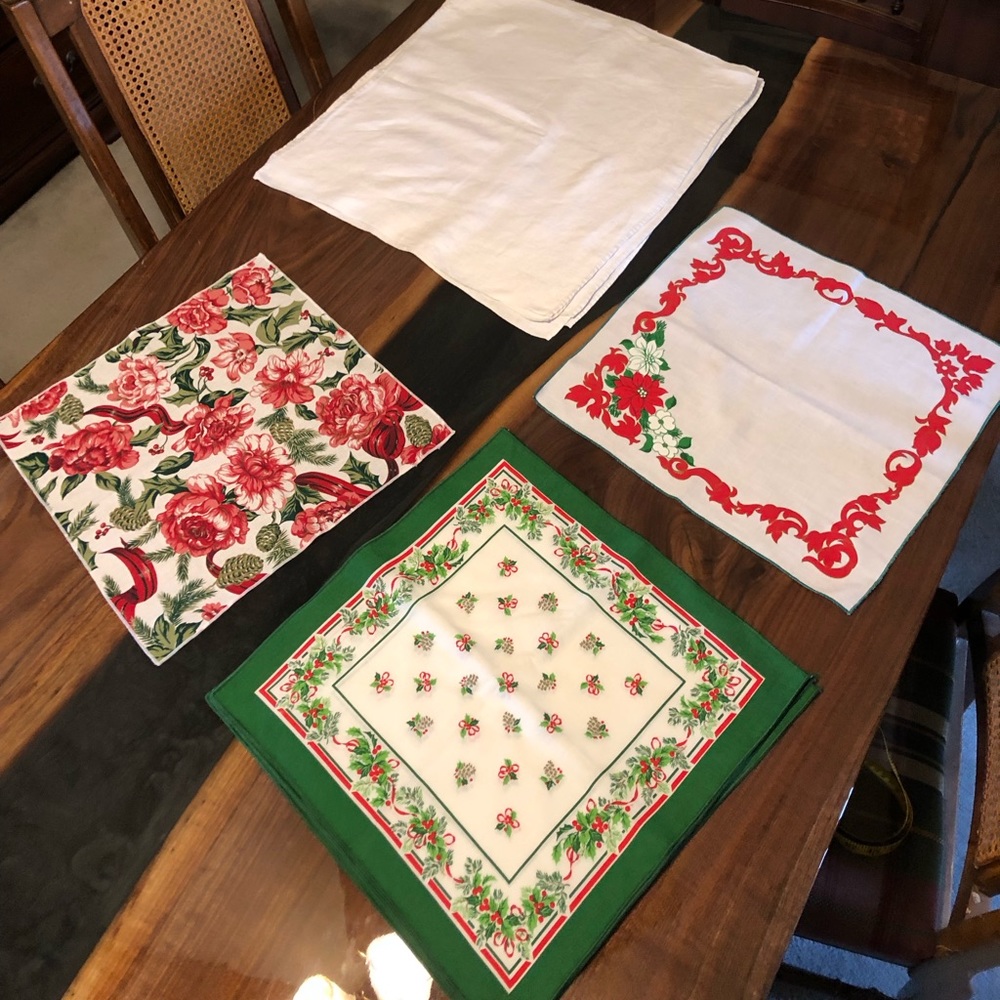Vintage Beautiful napkin lot of 19